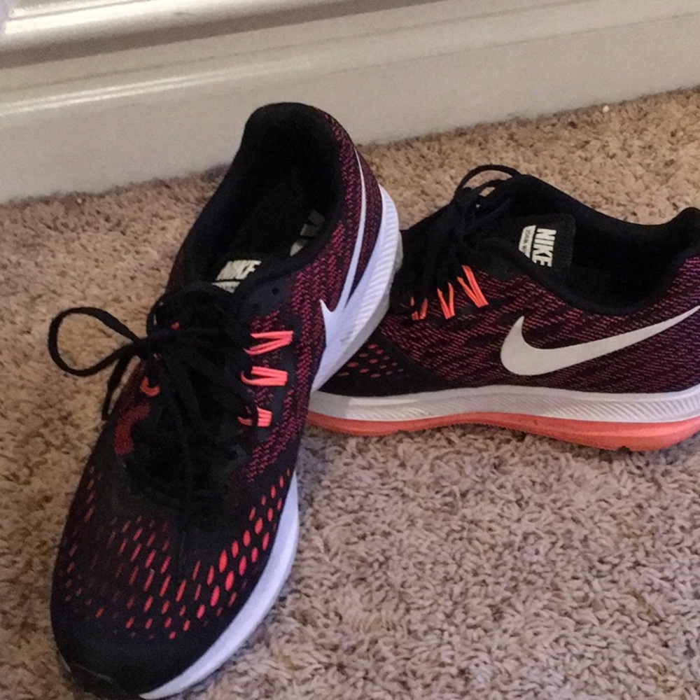 Nike Zoom Winflo 4 sneakers